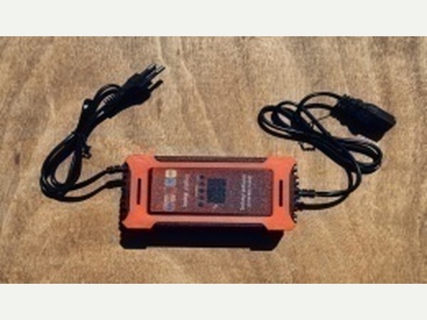 Digital Charger Extra Heavy